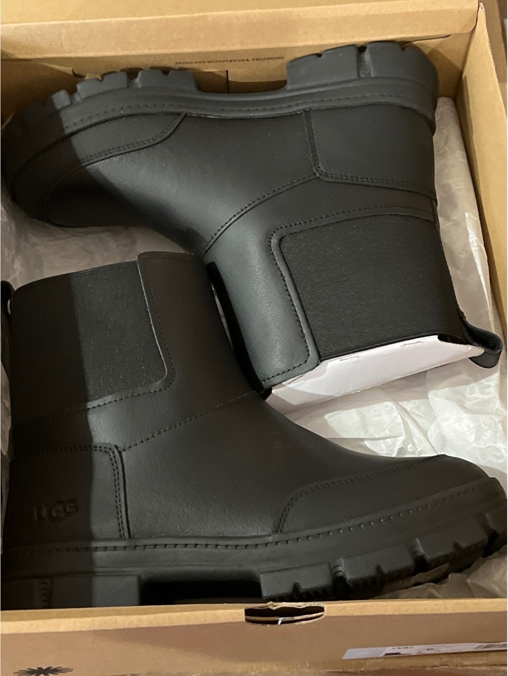UGG kids Ashton Weatherized Chelsea Boot